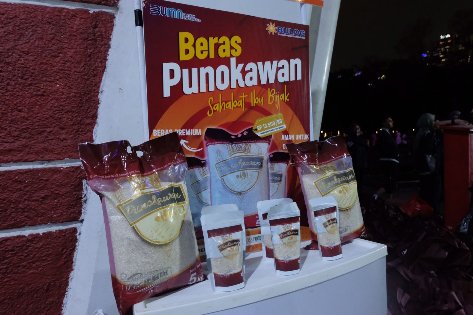 Beras Premium Punokawan Inovasi Terbaru BULOG