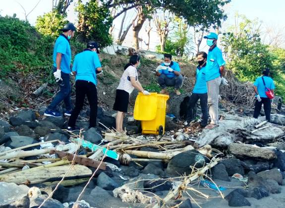 KKP Buka Pelatihan Pengelolaan Sampah Plastik dan Pembesaran Udang