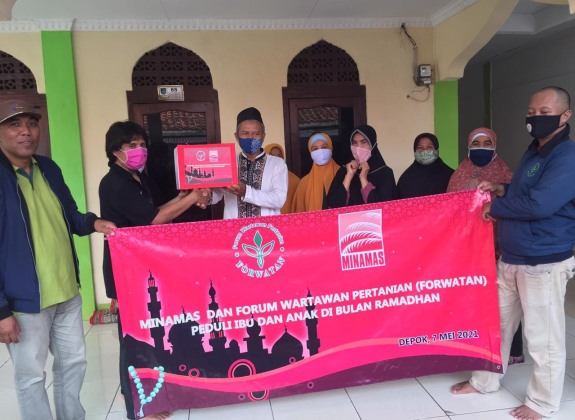 Minamas Plantation Gandeng Forwatan Berbagi Bantuan Sosial