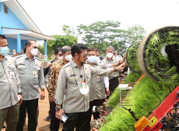 Kementan Uji Coba Inovasi Teknologi Pertanian Lahan Kering