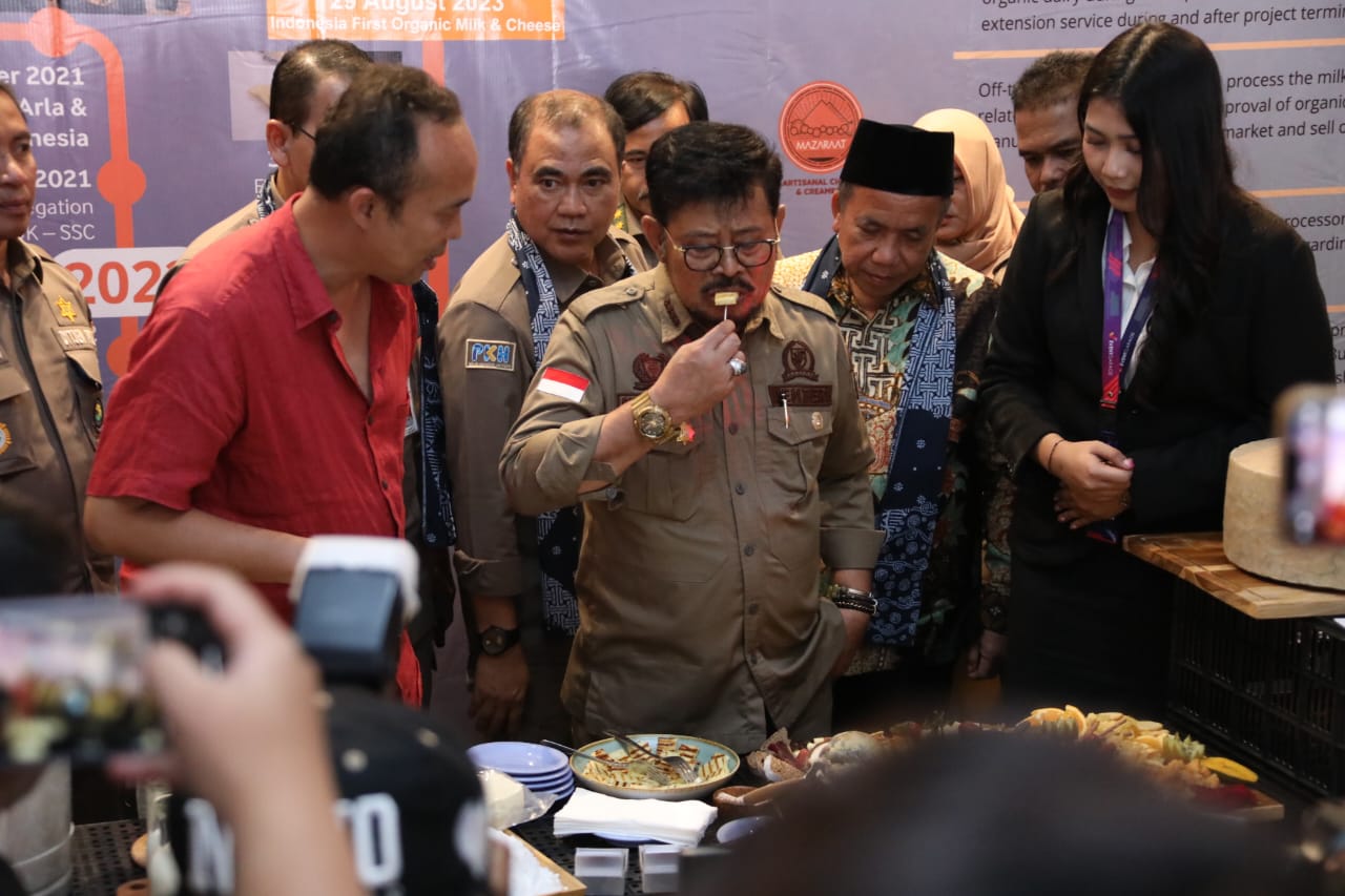 Tingkatkan Nilai Tambah dan Daya Saing Produk Olahan, Mentan Launching Hilirisasi Peternakan