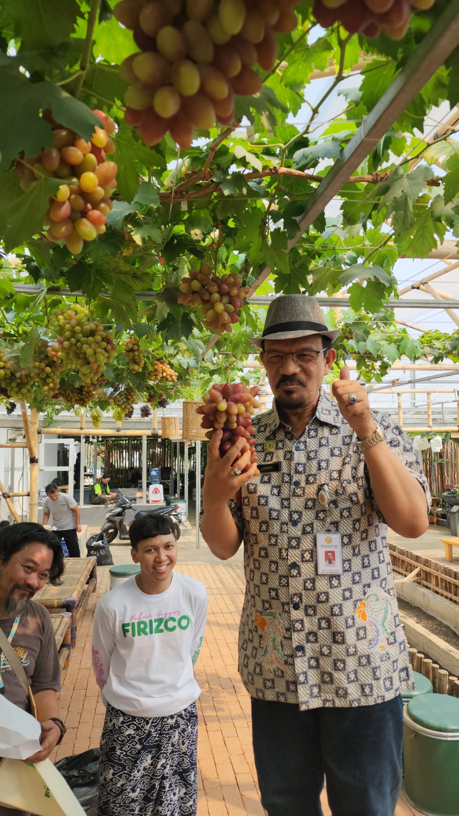 Kebun Anggur Firizco, Kebun Anggur dengan Konsep Cafetaria di Bandung Barat