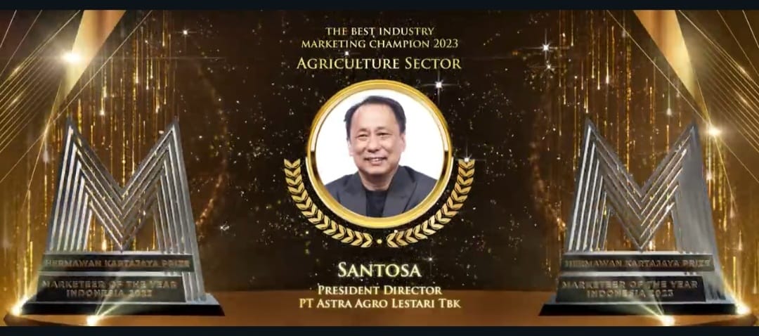 CEO Astra Agro Dianugerahi The Best Industry Marketing Champion 2023