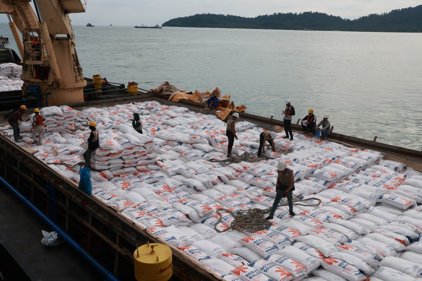 Bulog Pastikan Stok Beras Aman untuk Nataru