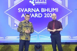 Pupuk Indonesia Kembali Gelar Svarna Bhumi Award 2025