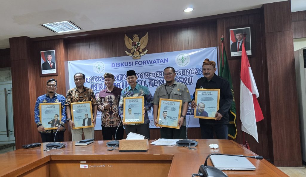 Tembakau Bukan Sekadar Linting: Menanti Varietas Unggul di Tengah Perubahan Iklim