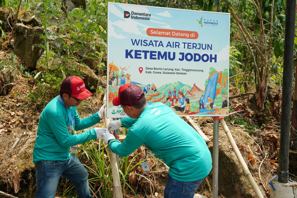 100 Karyawan Pupuk Indonesia Turun Gunung Bangun Kemandirian Desa Bulutana